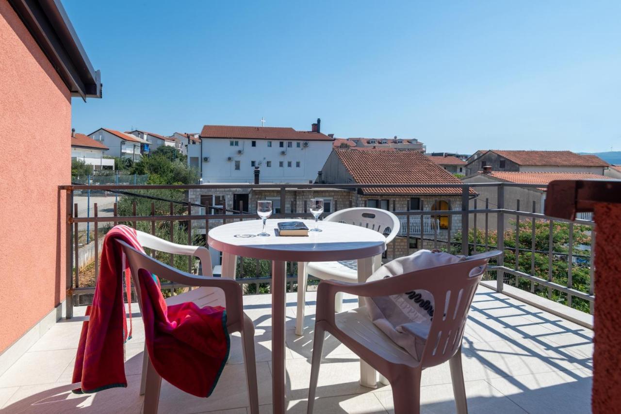 Apartments Mira Neum Exterior foto